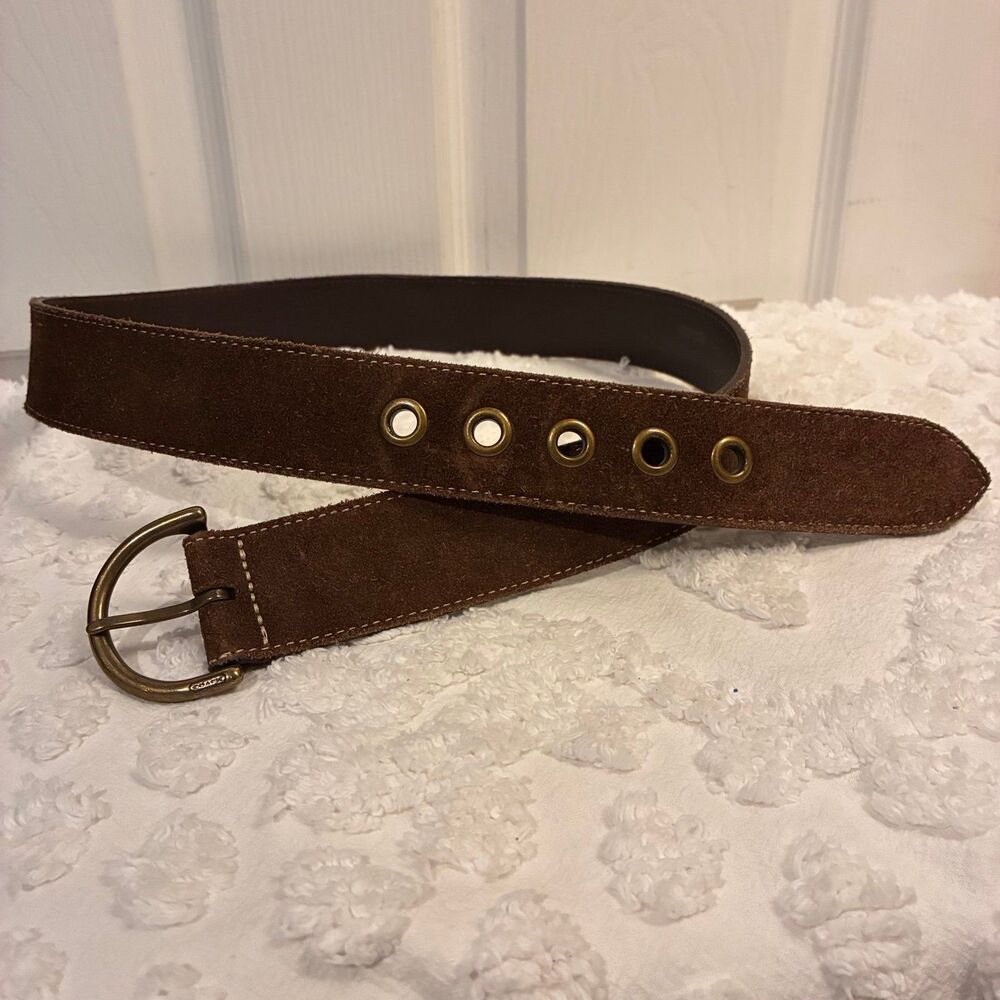 Vtg Women’s Coach Brown Suede Brass Grommet Belt Brass Buckle Size Medium - Picture 1 of 12